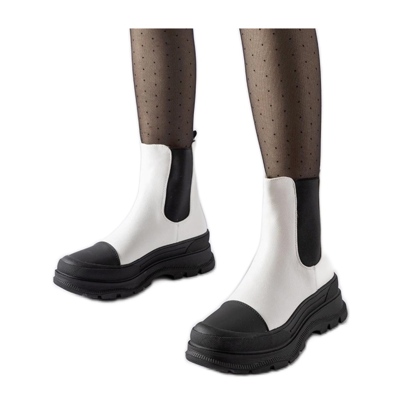 Weiße Stiefeletten mit Sportsohle von Ermanno - Solea