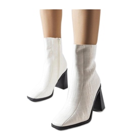 Weiße Stiefeletten mit Krokodillederimitat Belluci - Solea