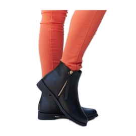 Schwarze isolierte flache Stiefel von Paien - Solea