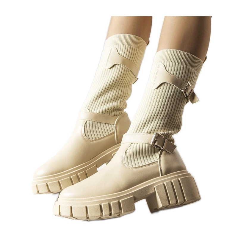 Beigefarbene, stylische Stiefel mit flexiblem Obermaterial Ida - Solea