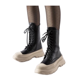 Schwarze Arbeiterschuhe mit dicker beiger Sohle Crosia - Solea