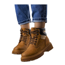 Braune isolierte Wanderstiefel von Nadel - Solea