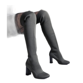 Grüne Slip-On-Stiefel mit hohem Absatz und flexiblem Obermaterial