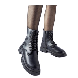 Schwarze isolierte Damenstiefel