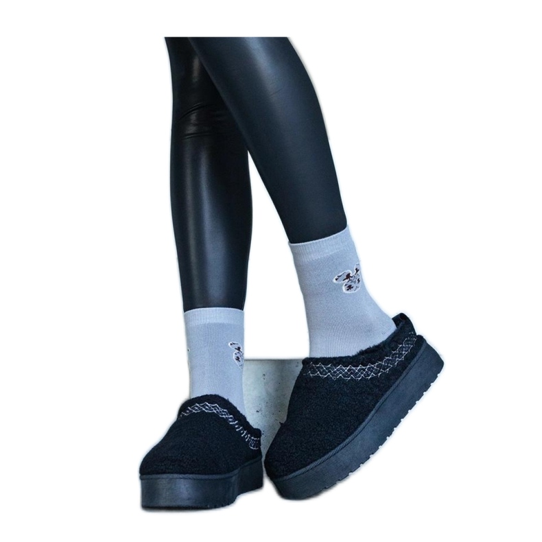 Plateau-Schneestiefel mit gesticktem Muster schwarz