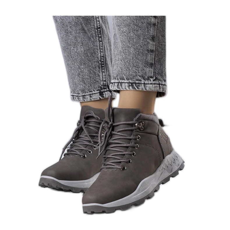 Graue isolierte Damen-Wanderstiefel