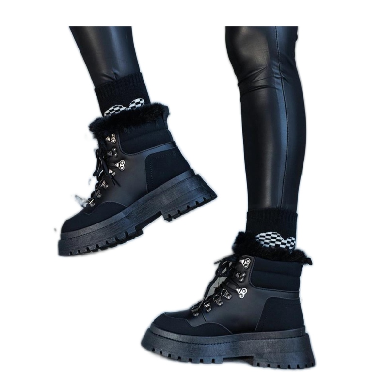 Massive Plateaustiefel mit Fell schwarz