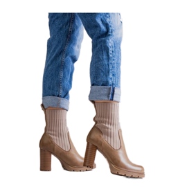 Dunkelbeige Stiefeletten aus Faux-Wildleder