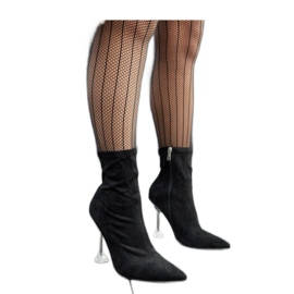 Schwarze Stiefeletten mit dekorativem Absatz