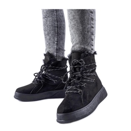 Schwarze Plateau-Schneestiefel