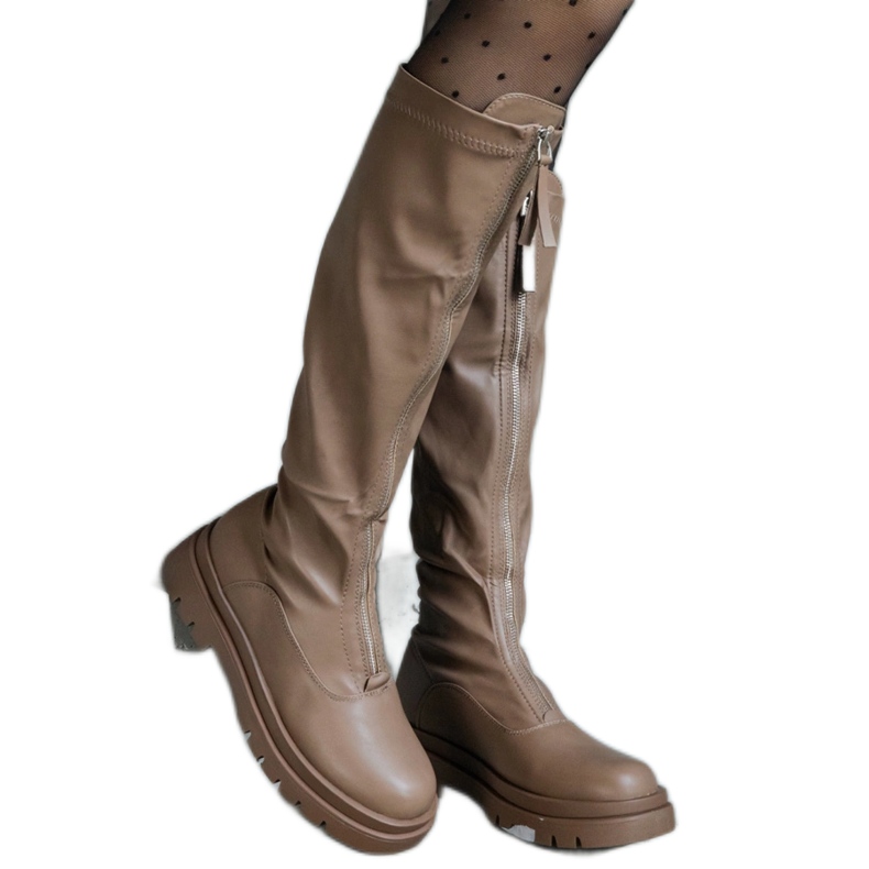 Braune Öko-Lederstiefel mit flachem Absatz und Reißverschluss