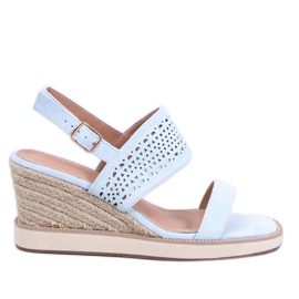 Openwork Espadrilles auf blauen Keilen