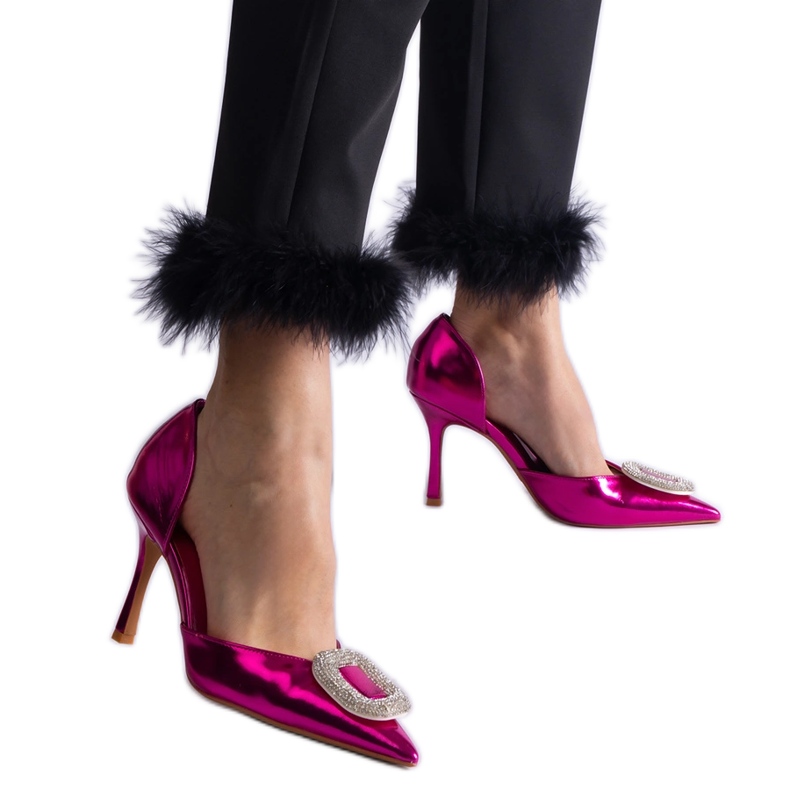 Rosa High Heels mit Zirkonen verziert