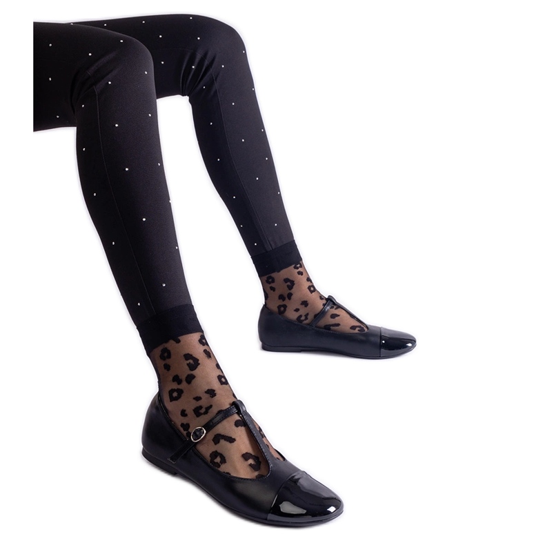 Schwarze Ballerinas mit Lackspitze und Schnallenverschluss