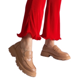 Dunkelbeige Damenmokassins aus Öko-Leder