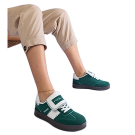 Grüne Plateau-Sneaker mit Nähten