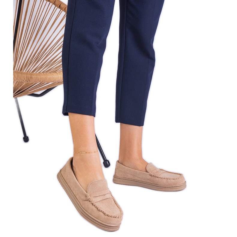 Beige Frauenlehre aus Ekozamsz