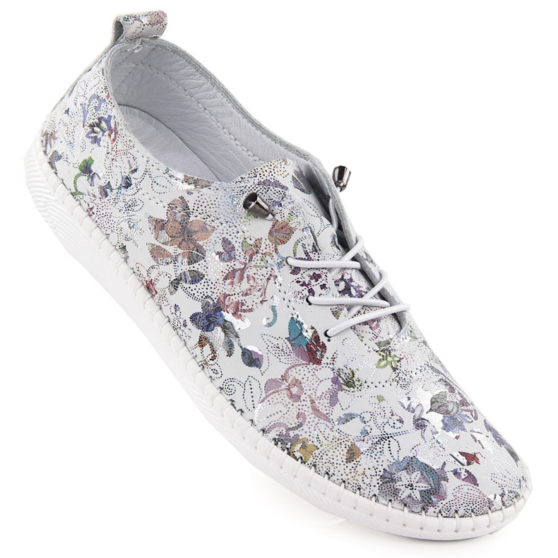 Damen -Lederschuhe mit weißen Blumen T.Sokolski 2023 FL