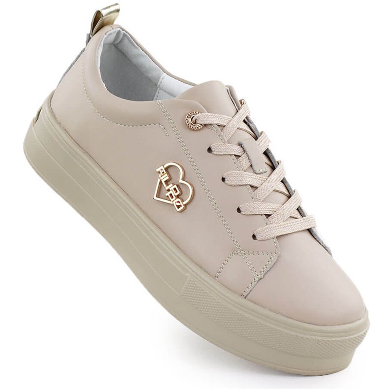 Frauen Lederschuhe auf der Plattform Beige Filippo 3533