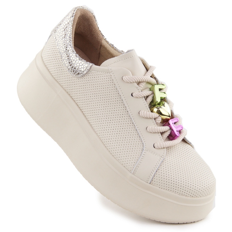 Filippo 6793 Lederschuhe Lederschuhe auf der Plattform perforiert beige