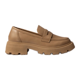 Frauen über Giulia Kaki Sladers braun