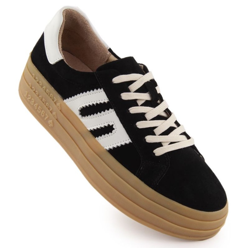 Schuhe auf der Filippo Paw589 -Plattform schwarz