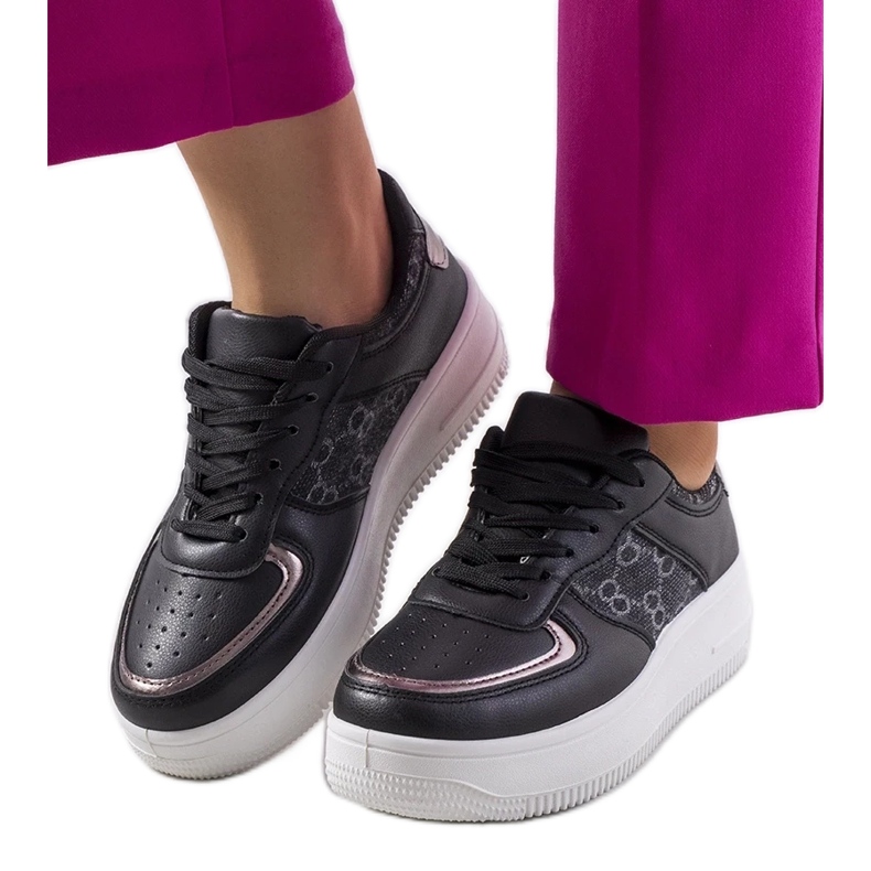 D/GMR Schwarze Damensneaker von Luzia