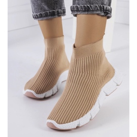 D/GMR Beige Turnschuhe von Tenby