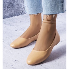 D/GMR Beigefarbene Ballerinas mit Lederinnensohle von Truchon