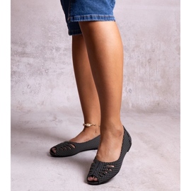 D/GMR Schwarze, gepunktete Ballerinas mit Ausschnitt von Laforge