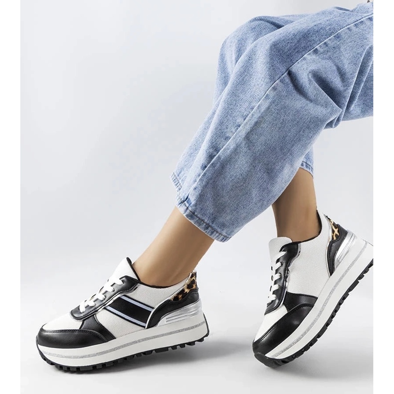 D/GMR Schwarze Sneaker mit Glitzereinsätzen von Lang