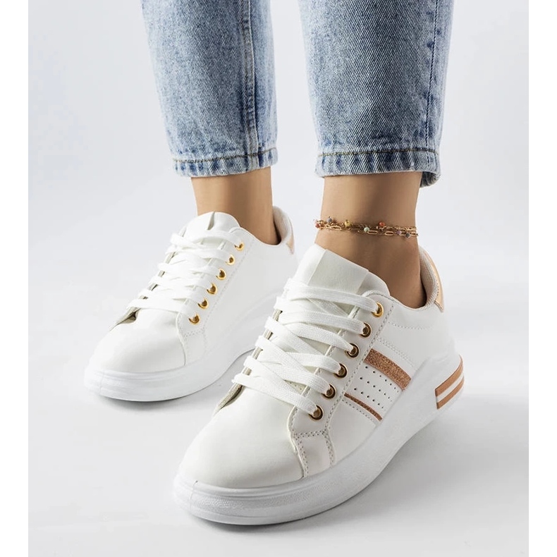 D/GMR Weiße Sneaker von Lanoie mit Plateau