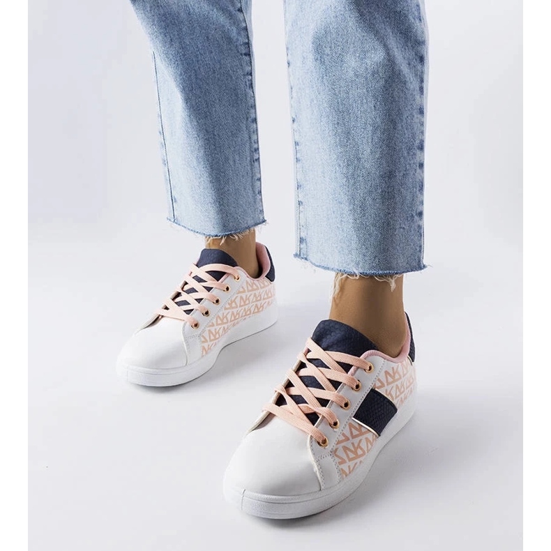 D/GMR Weiße Sneaker mit farbigen Einsätzen von Kessla