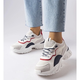 D/GMR Weiße Sneaker mit sichtbarem Profil von Rosita