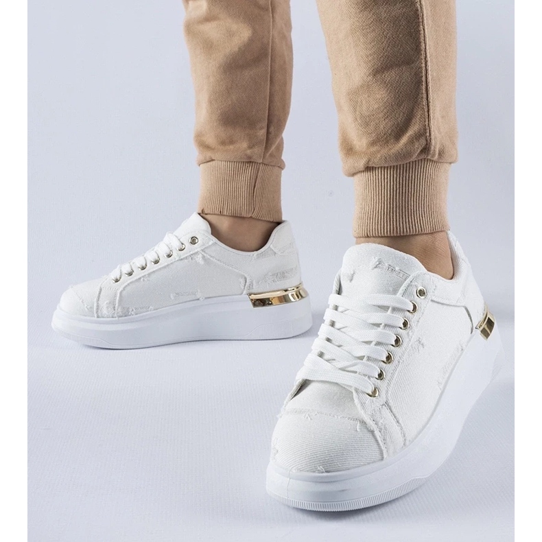 D/GMR Weiße Sneakers auf der Osson-Plattform