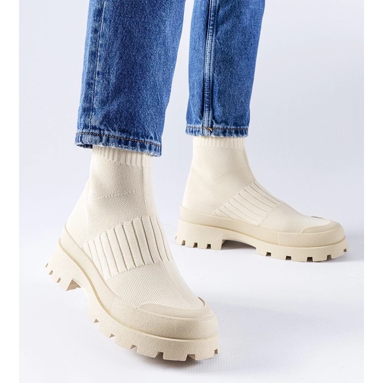 D/GMR Beigefarbene Sneakers mit flexiblem Obermaterial von Varden