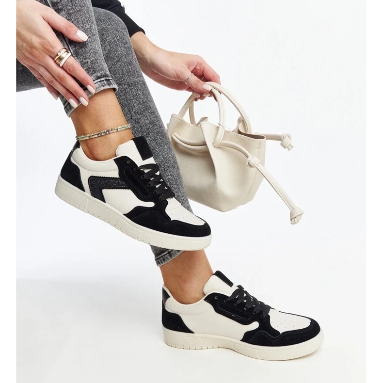 D/GMR Weiße und schwarze Glitzer-Sneaker von Juwan