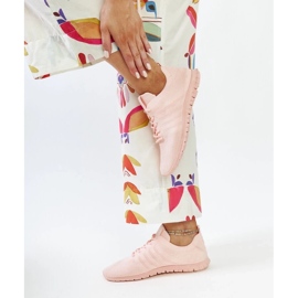 Rosa Shukornia-Sportsneaker