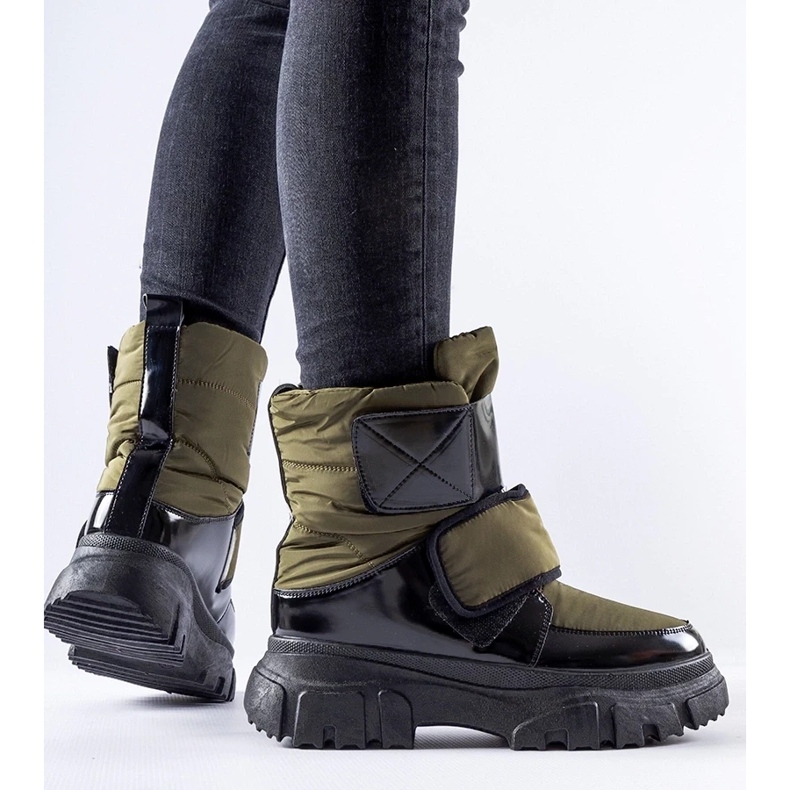 D/CEO Grüne isolierte Hutchinson-Schneestiefel