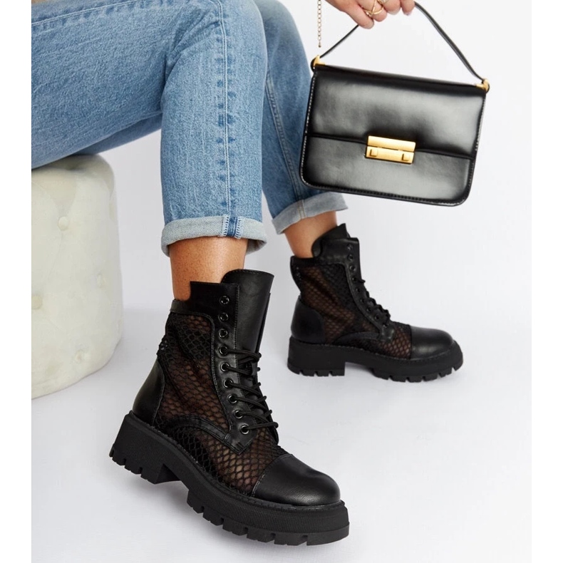 D/CEO Schwarze transparente Waldeck-Stiefel