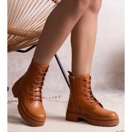 D/CEO Braune isolierte klassische Stiefel von Edmund