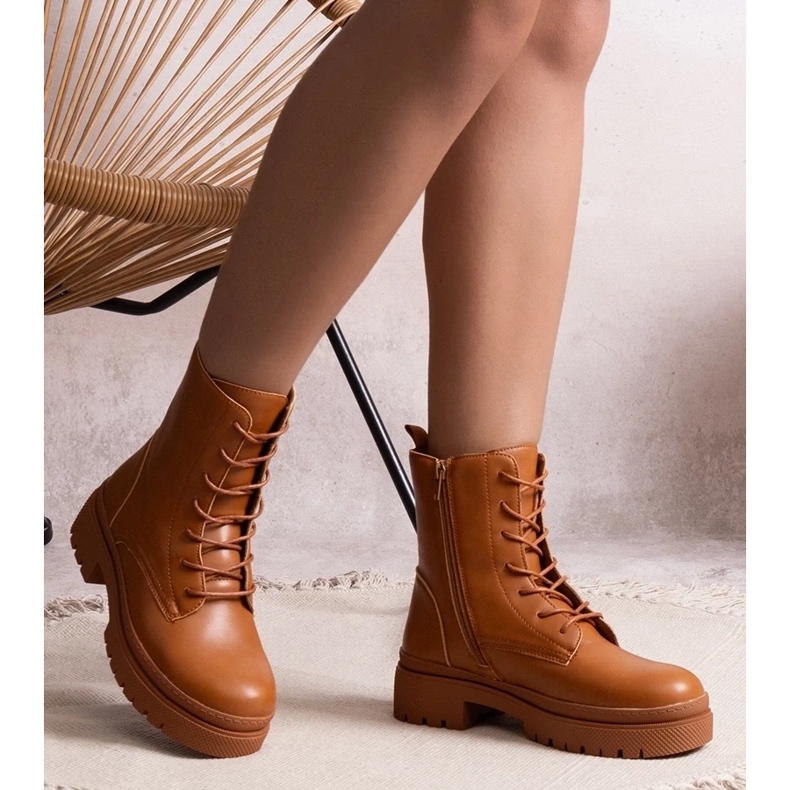 D/CEO Braune isolierte klassische Stiefel von Edmund