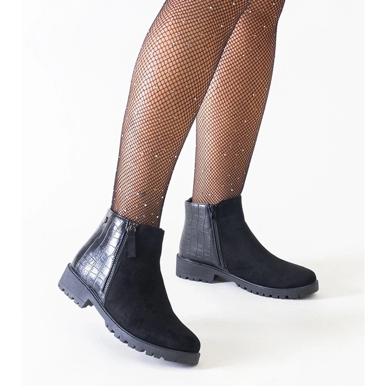 D/CEO Schwarze Stiefeletten mit Krokodilledermotiv, Mifsada aus Öko-Wildleder