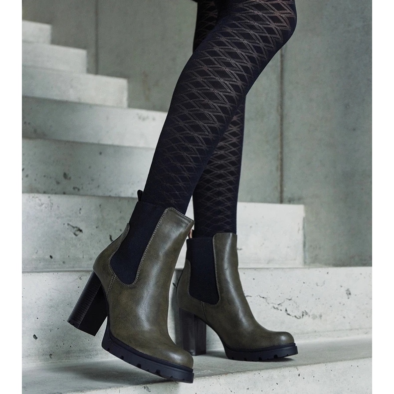 D/CEO Grüne Slip-On-Stiefeletten aus Motena-Faux-Wildleder