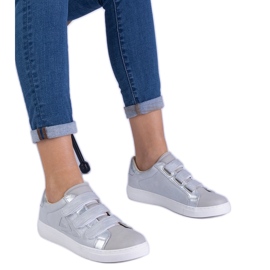 Silber Frauen -Turnschuhe mit Klettverschluss befestigt