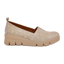 Jezzi Frauenschuhe mit einem offenen goldenen Keilmuster