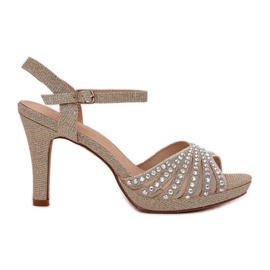 D&A Sandalen an einer Pin mit Dekoration und Glitzer D &amp; A MR1038-33 Gold golden