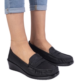 Schwarze Damen-Loafer mit Keilabsatz
