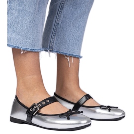 Silber Frauen Ballerinas mit einem Bug