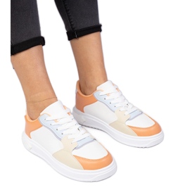 White-orange-Sport-Turnschuhe aus Öko-Leder weiß